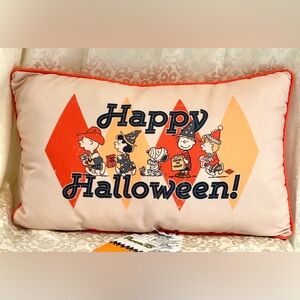 Brand New Peanuts Happy Halloween Pillow